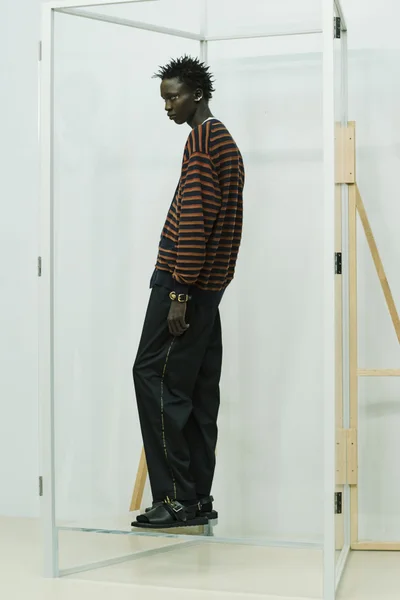 Look 23